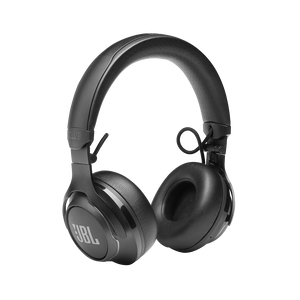 JBL Club 700BT - Black - Wireless on-ear headphones - Detailshot 2